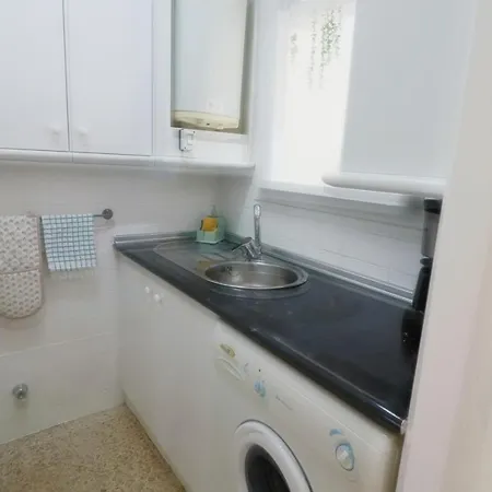 Ronda 1h * פואנגירולה