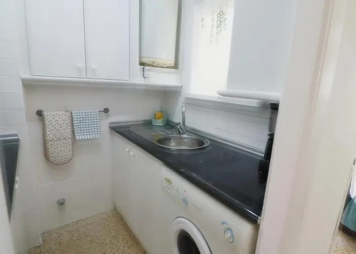 Ronda 1h * פואנגירולה